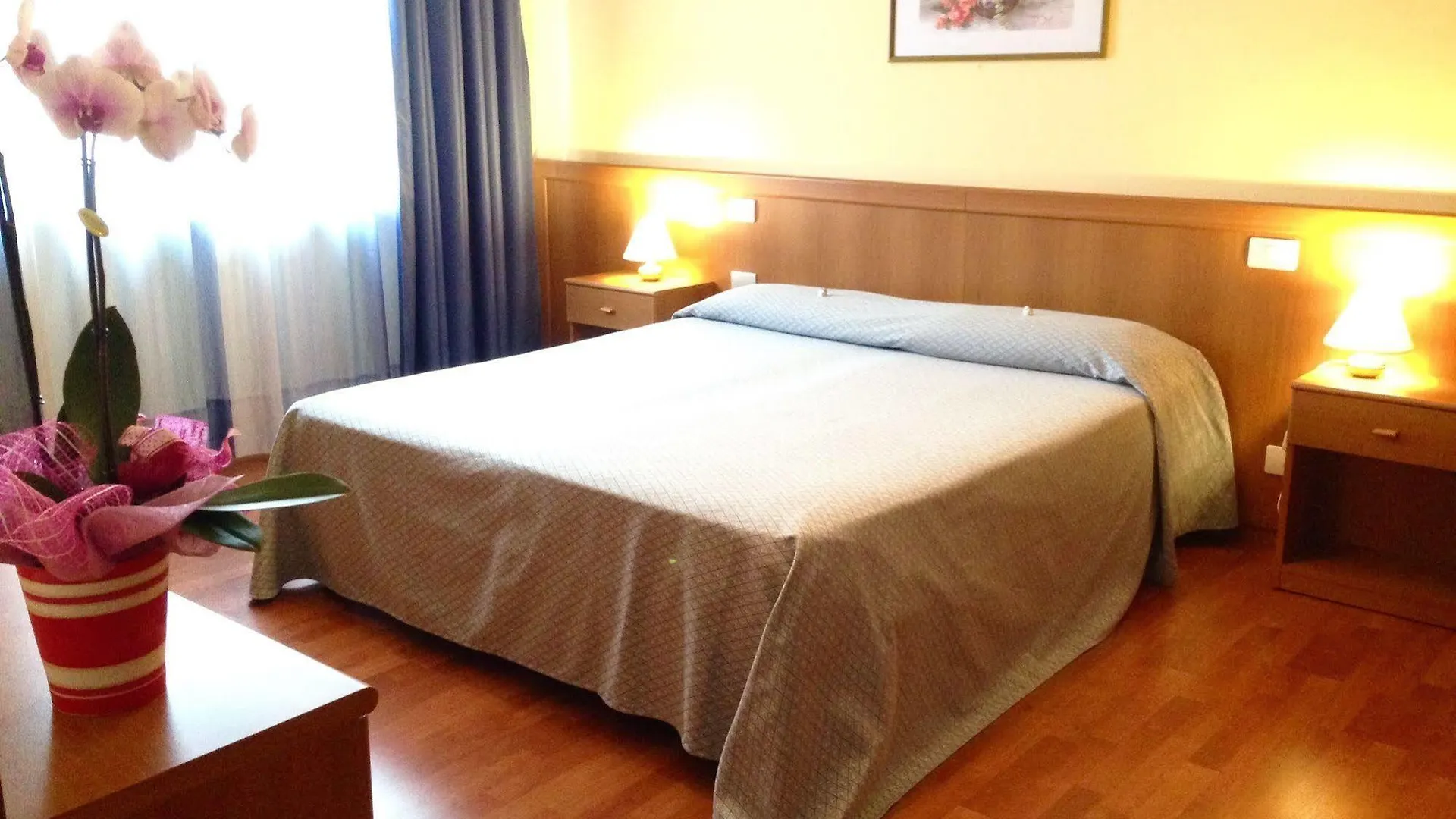 *** Lägenhetshotell Residence Beatrix Bardolino Italien