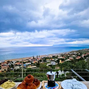 terrazze-sul-golfo-apartments.sicilyhotelsitaly.net/